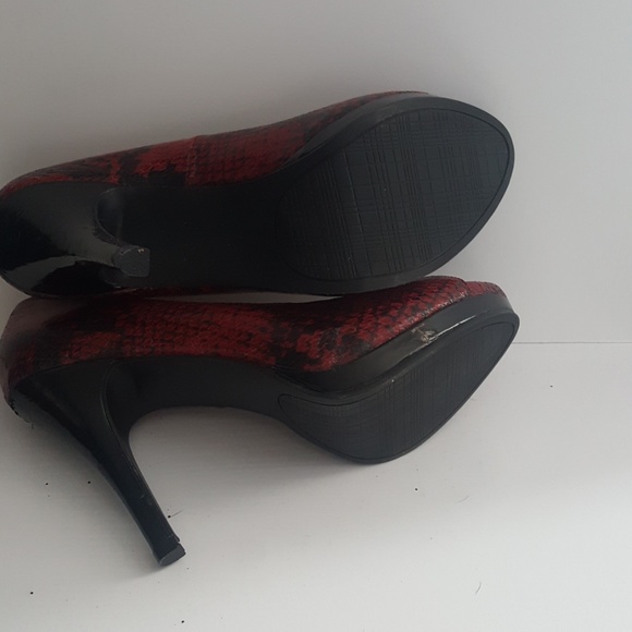 RAMPAGE Gracee peep toe heel size 8 - Picture 4 of 4